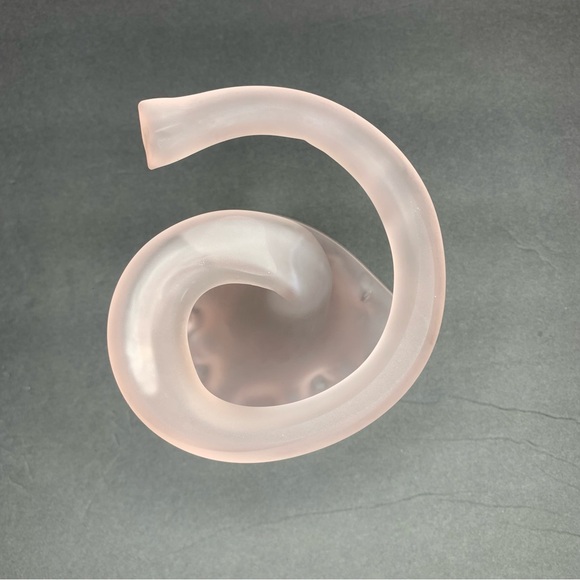 Vintage Frosted Glass Trumpet Lilly Vase - Picture 3 of 3